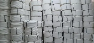 White ጉሮሮ ኮንዲት