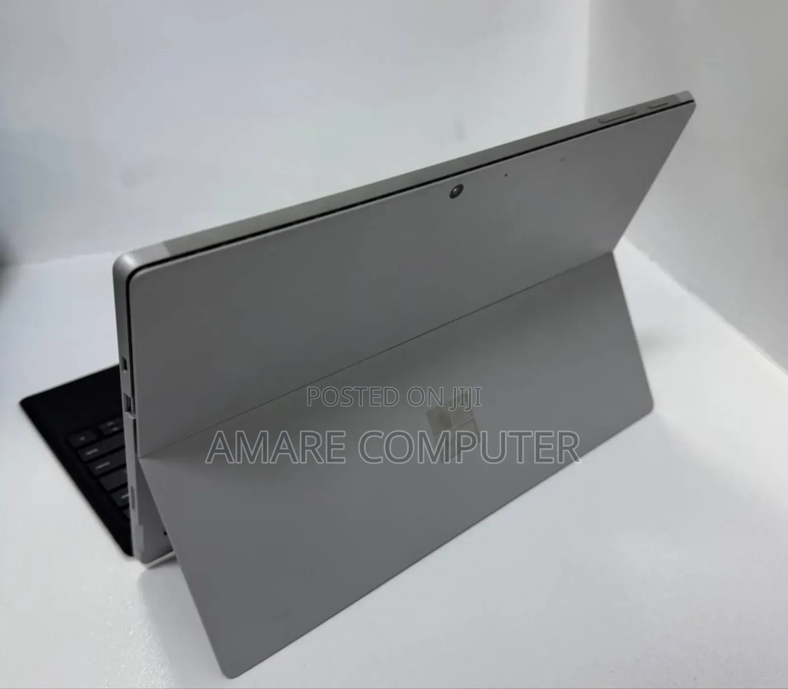 New Laptop Microsoft Surface Pro 7 16GB Intel Core i5 SSD 256GB