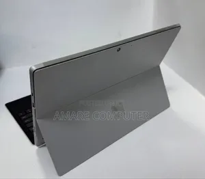 New Laptop Microsoft Surface Pro 7 16GB Intel Core i5 SSD 256GB