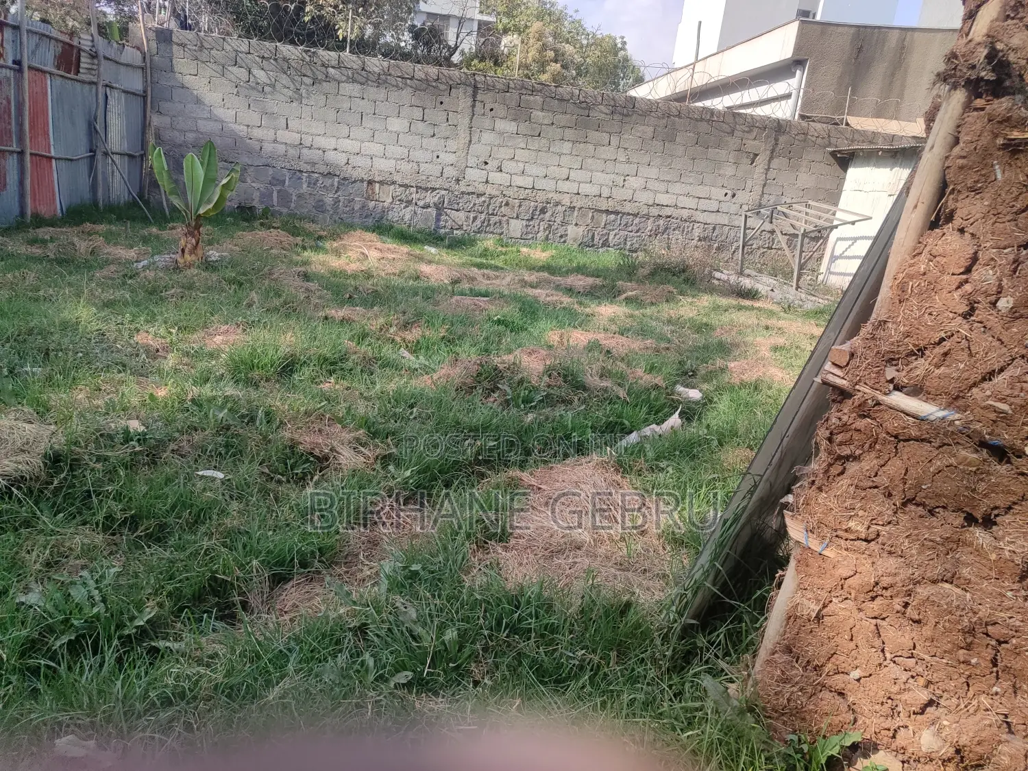 7bdrm House in House, Bole for sale