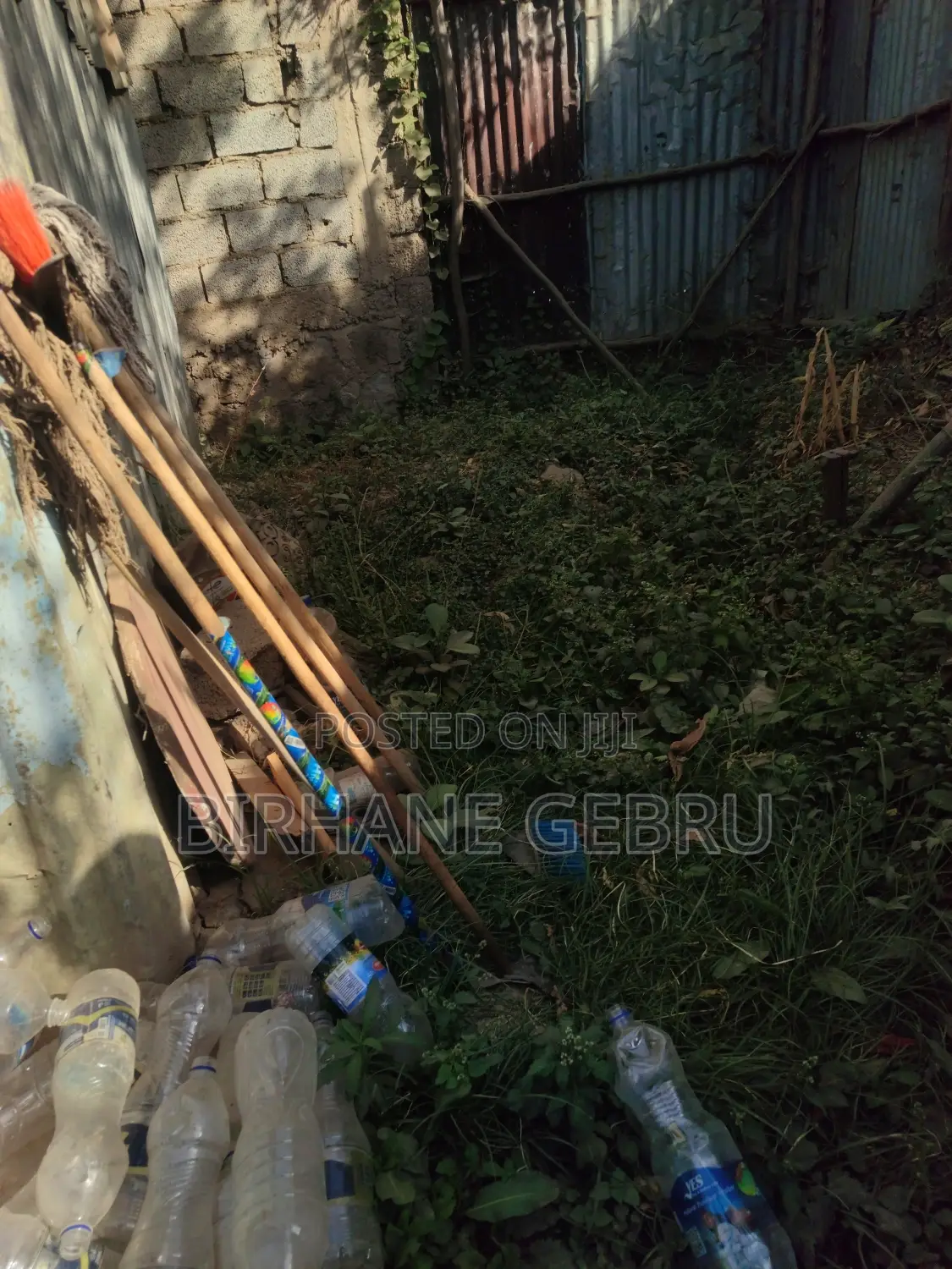 7bdrm House in House, Bole for sale