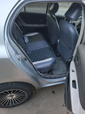 Toyota Yaris 2010 Gray