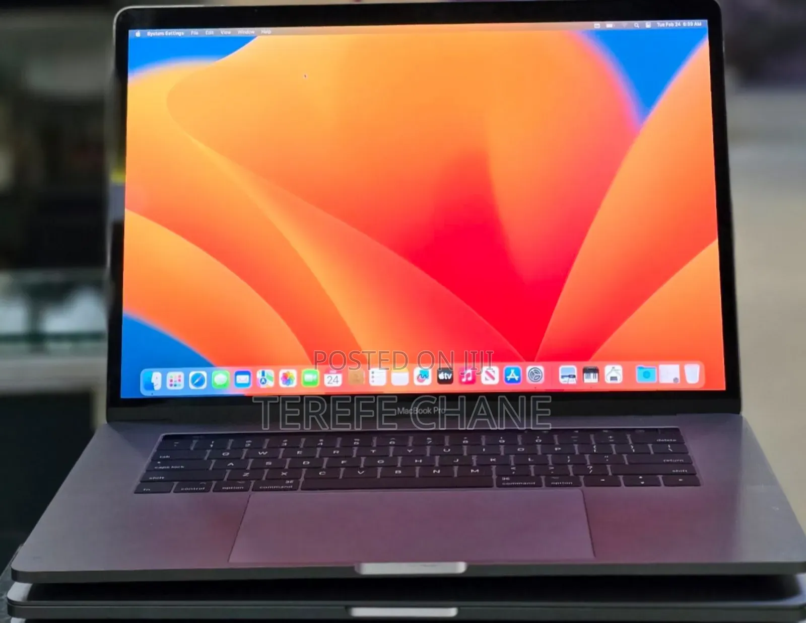 New Laptop Apple MacBook Pro 2017 16GB Intel Core i5 SSD 512GB