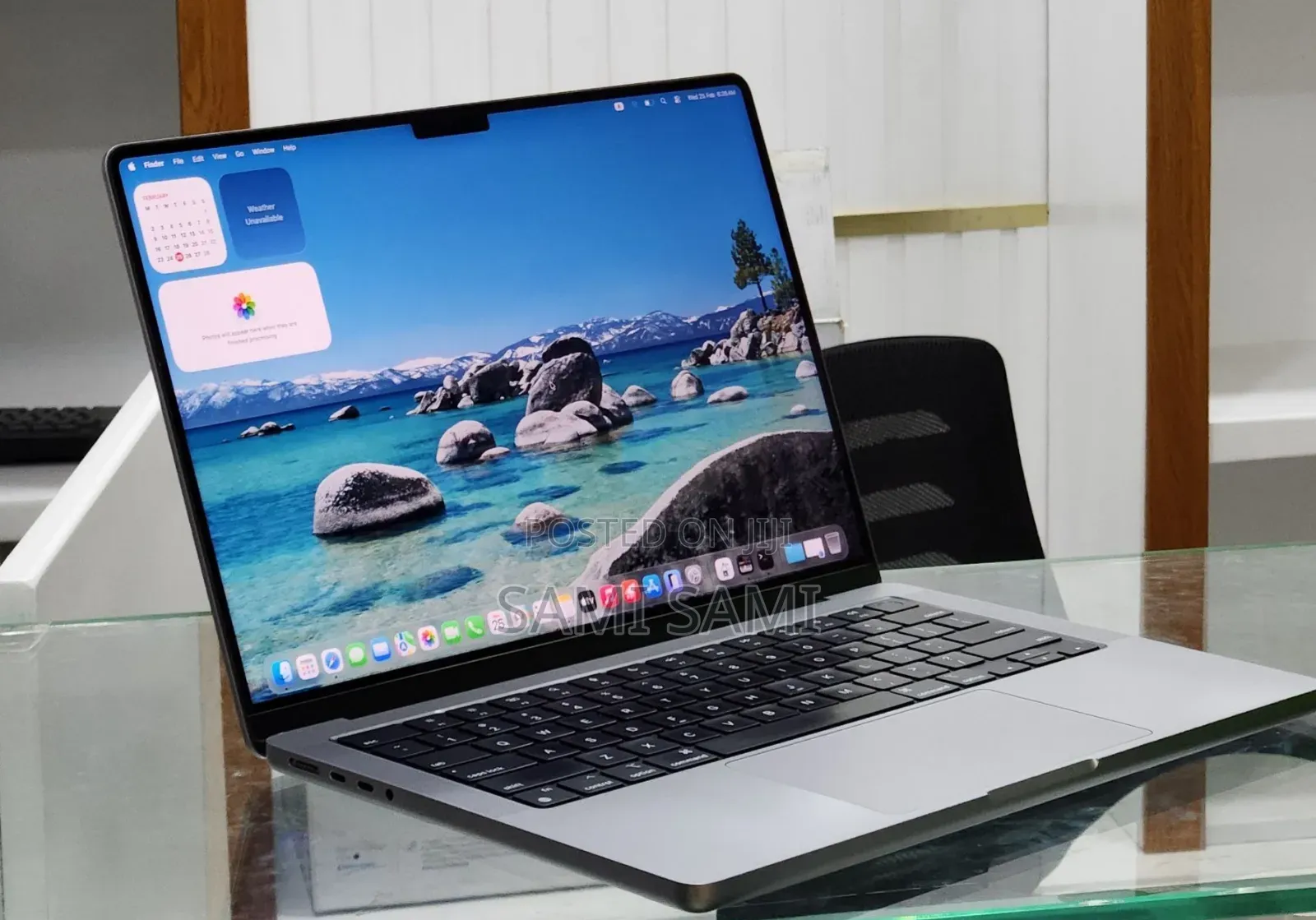 New Laptop Apple MacBook Pro M1 16GB Apple M1 Pro SSD 512GB