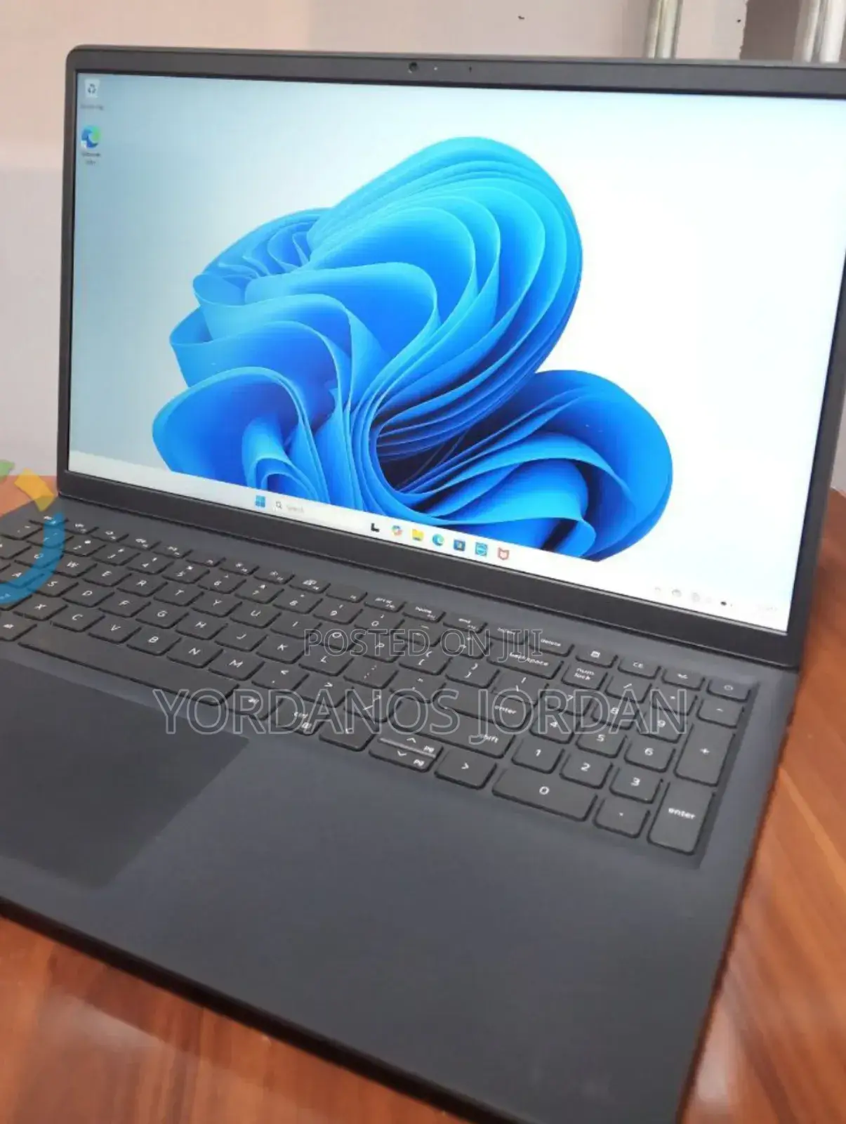 New Laptop Dell Inspiron 15 16GB AMD Ryzen 7 SSD 512GB