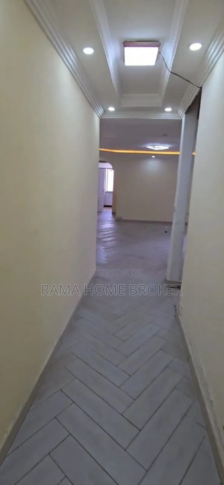 Furnished 3bdrm Condo in አያት 49 40/60 ኮንዶሚኒየም, Yeka for sale