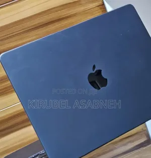 New Laptop Apple MacBook Air 2025 M4 13-inch 16GB Apple M4 SSD 256GB