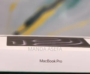 New Laptop Apple MacBook Pro 16GB Apple M5 SSD 512GB