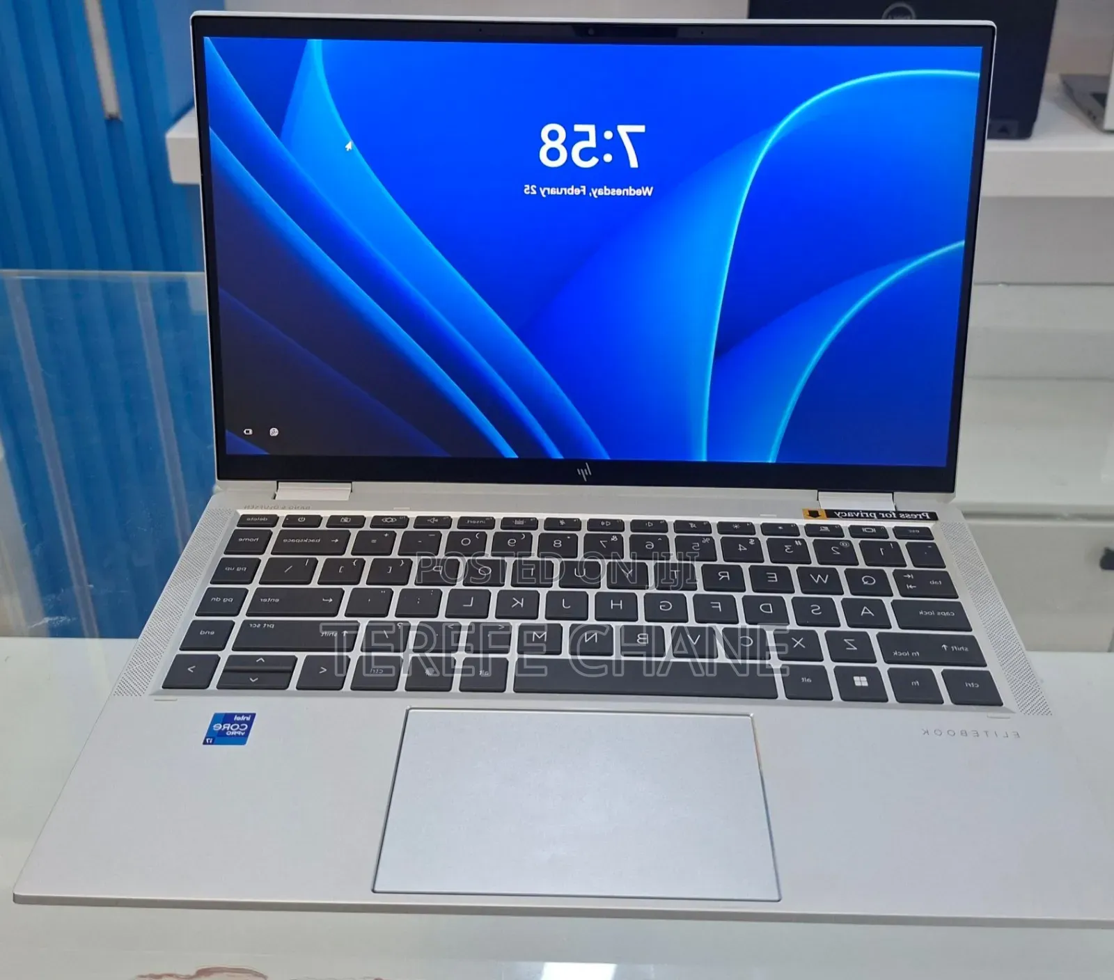 New Laptop HP EliteBook 1040 G8 32GB Intel Core i7 SSD 512GB