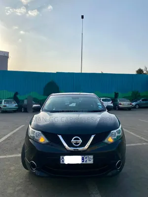 Nissan Qashqai 2016 Black