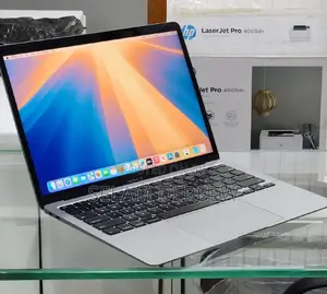 New Laptop Apple MacBook Air 2020 8GB Intel Core i3 SSD 256GB
