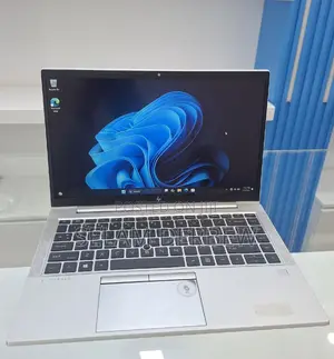 New Laptop HP EliteBook 840 G7 16GB Intel Core i5 SSD 512GB