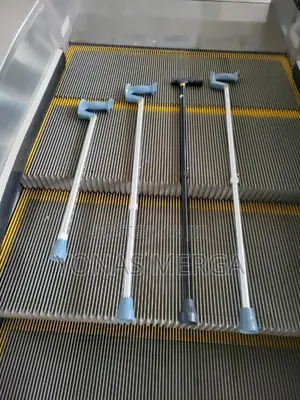 Walking Stick – “T” Handle Product Code: N.