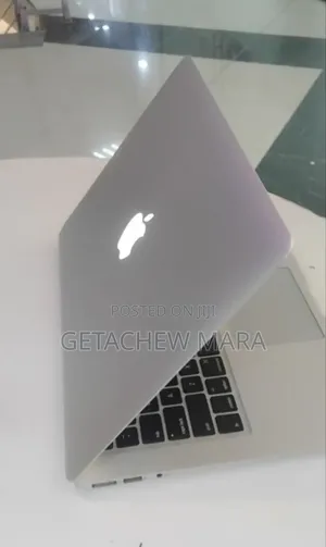 New Laptop Apple MacBook 2015 8GB Intel Core i5 SSD 256GB