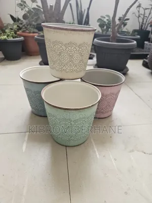 Vintage Style Pots