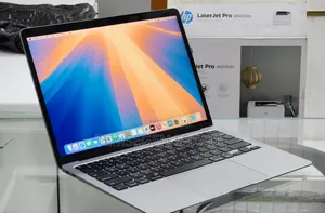 New Laptop Apple MacBook Air 2020 8GB Intel Core i3 SSD 256GB
