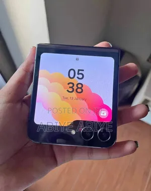 New Samsung Galaxy Z Flip 5 512 GB Black