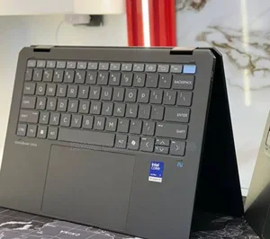 New Laptop HP OmniBook 5 14" 16GB Intel Core Ultra 7 SSD 1T