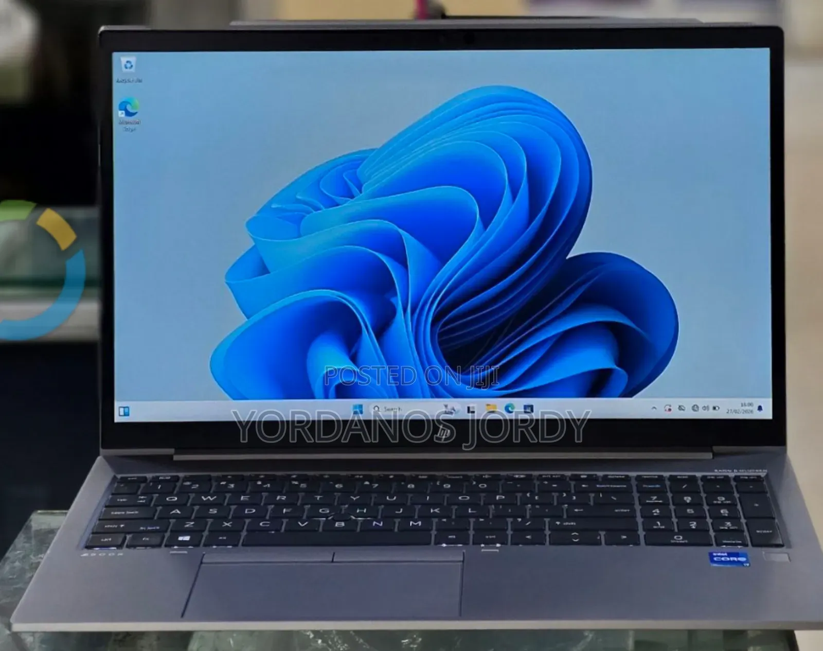 New Laptop HP ZBook Firefly G8 16GB Intel Core i7 SSD 512GB