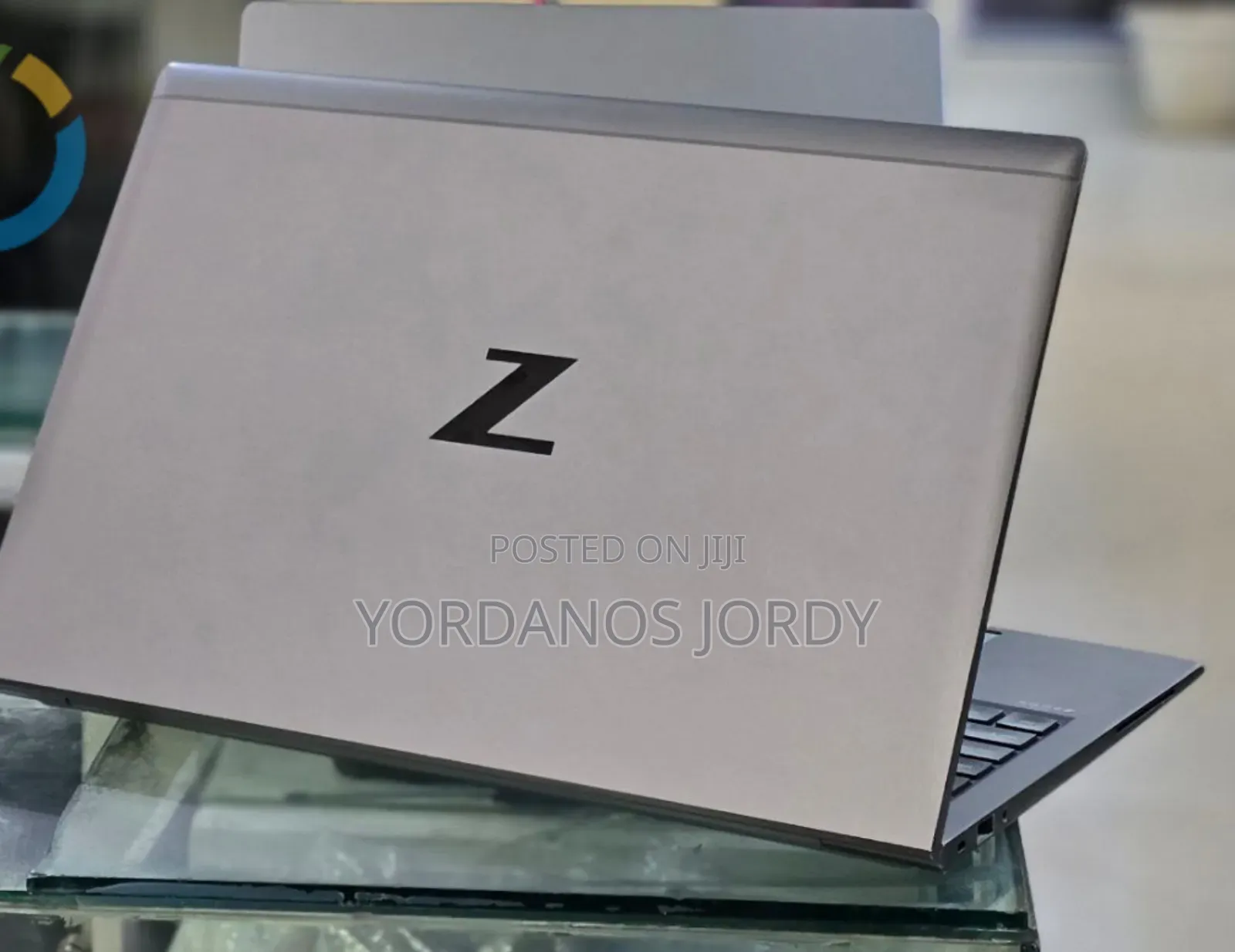 New Laptop HP ZBook Firefly G8 16GB Intel Core i7 SSD 512GB