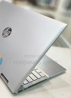 New Laptop HP Pavilion X360 16GB Intel Core i7 SSD 512GB