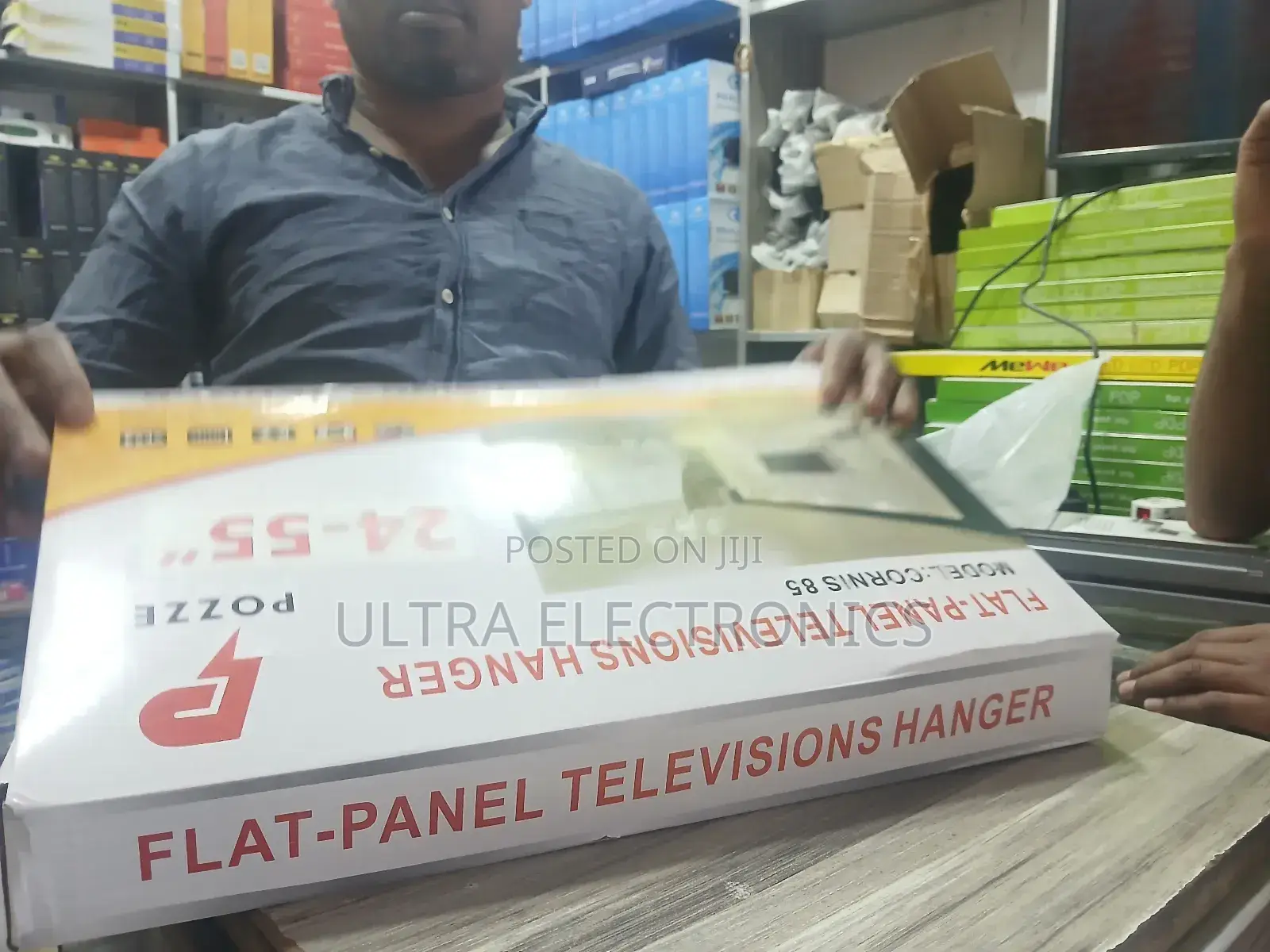 Cornis Wall Mounted Pozzer Model Cornis 55 Flat-Paneltelevision Hanger