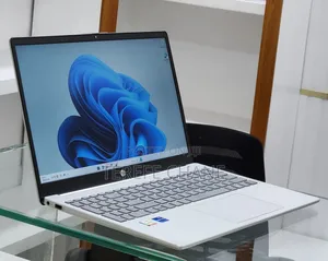 New Laptop HP Stream Notebook 16GB Intel Core i7 SSD 512GB