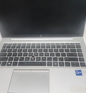 New Laptop HP EliteBook 840 G8 16GB Intel Core i7 SSD 512GB