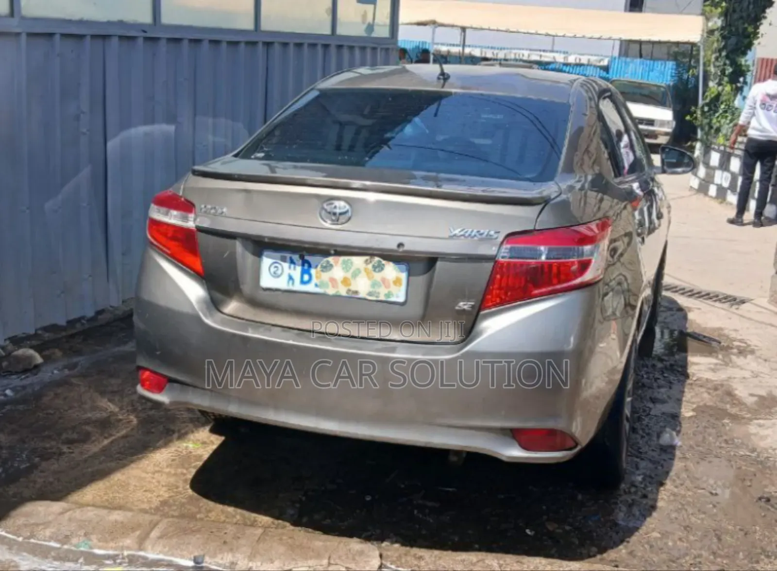 Toyota Yaris 2014 Gold