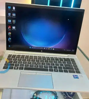 New Laptop HP EliteBook 840 G8 16GB Intel Core i7 SSD 512GB
