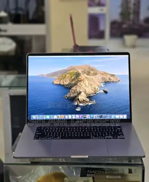 New Laptop Apple MacBook Pro 2019 16GB Intel Core i7 SSD 512GB