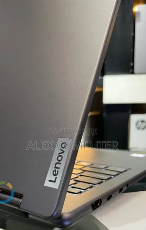 New Laptop Lenovo Yoga 7i 16GB Intel Core Ultra 5 SSD 1T