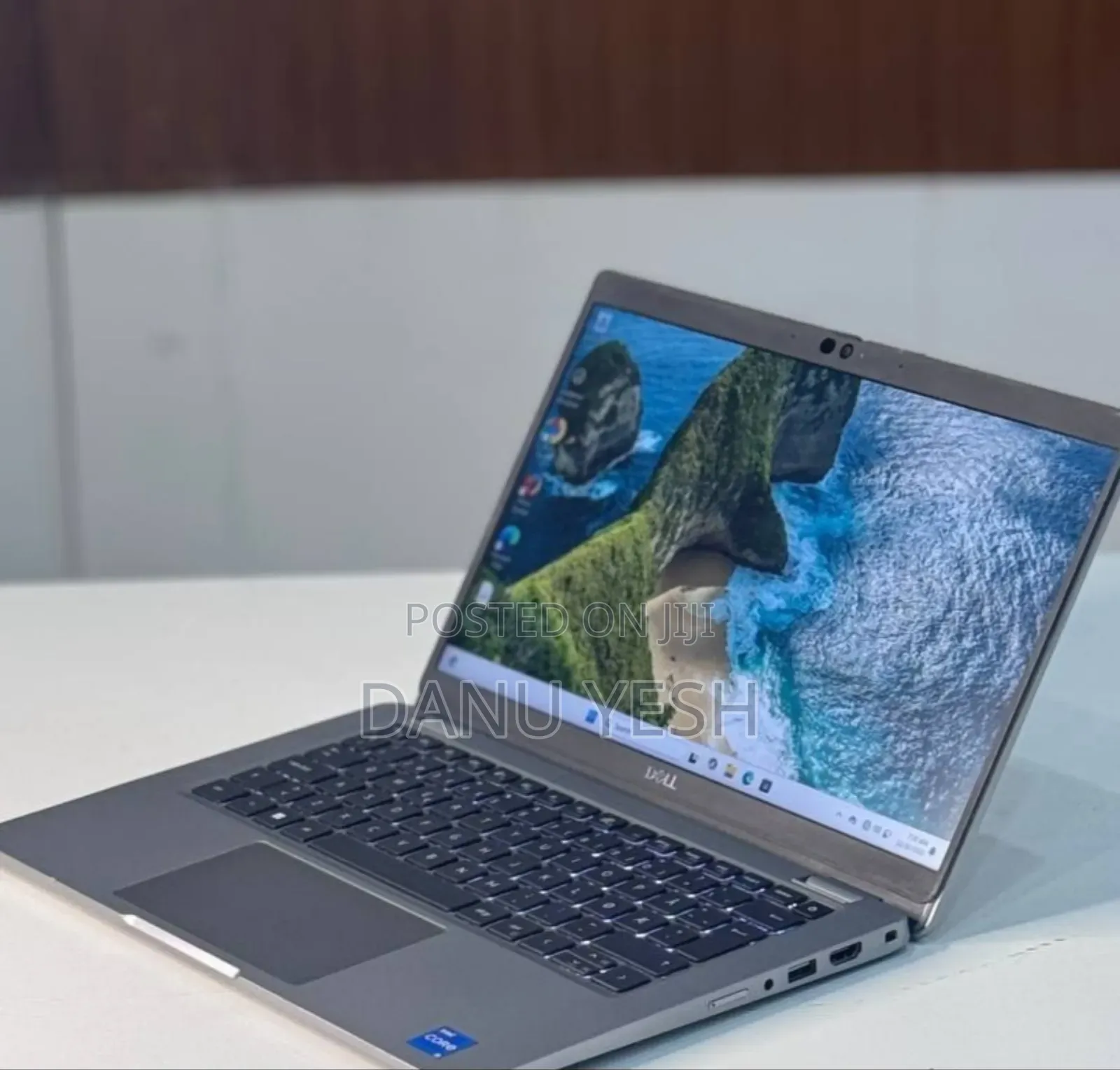 New Laptop Dell 16GB Intel Core i5 SSD 512GB
