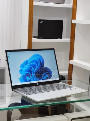 New Laptop HP Stream Notebook 16GB Intel Core i7 SSD 512GB