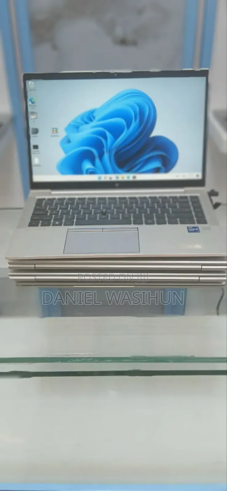 New Laptop HP EliteBook 840 G8 16GB Intel Core i7 SSD 512GB