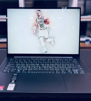 New Laptop Lenovo 16GB AMD Ryzen 7 SSD 512GB