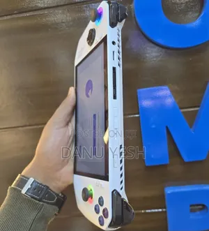 New Laptop Asus 16GB AMD Ryzen 7 SSD 512GB