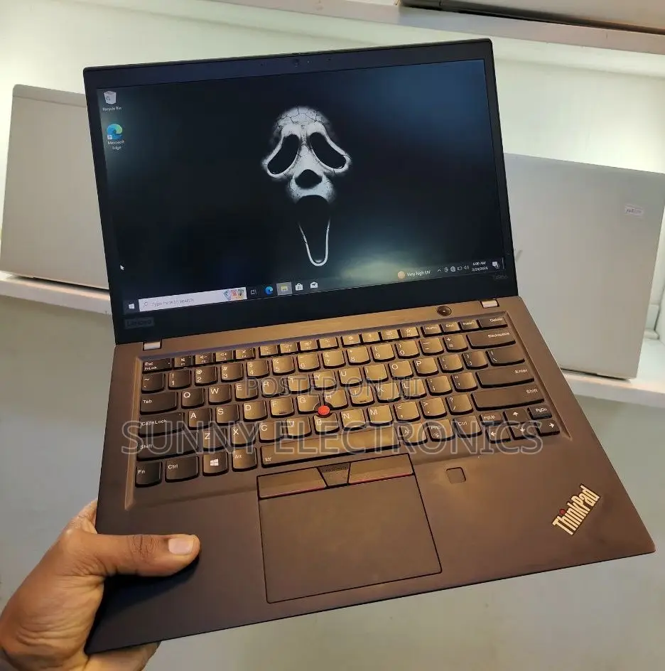 New Laptop Lenovo ThinkPad t495s 16GB AMD Ryzen 7 SSD 512GB