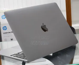 New Laptop Apple MacBook Air 2020 M1 8GB Intel Core i3 SSD 256GB