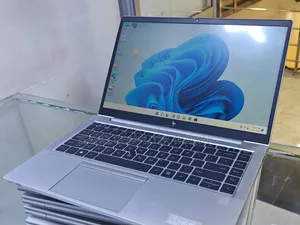 New Laptop HP EliteBook 840 G8 16GB Intel Core i5 SSD 512GB