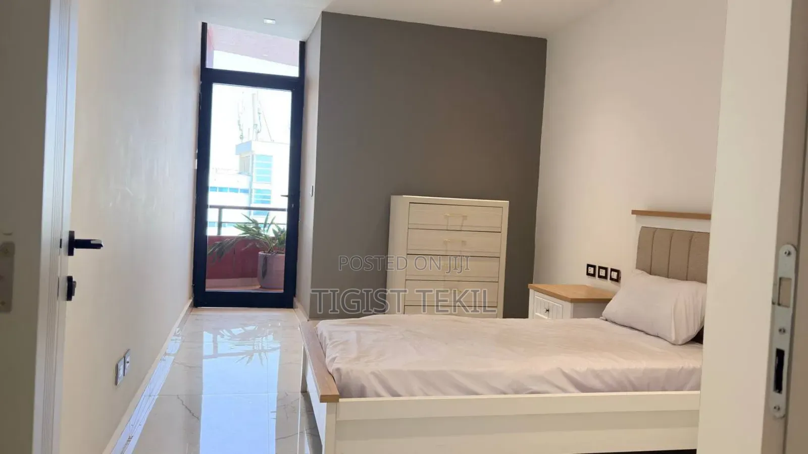 Furnished 3bdrm Apartment in Dena, Bole for sale