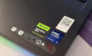 New Laptop Lenovo Legion 7 32GB Intel Core Ultra 9 SSD 1T