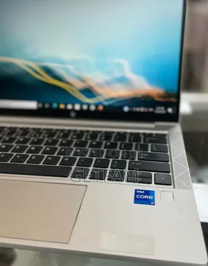 New Laptop HP EliteBook 840 G8 16GB Intel Core i7 SSD 512GB