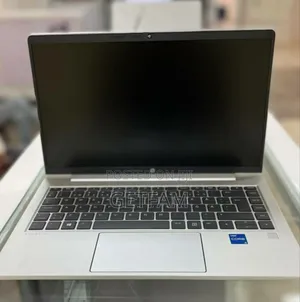 New Laptop HP EliteBook 840 G8 16GB Intel Core i7 SSD 512GB