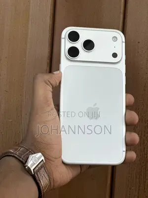 New Apple iPhone 17 Pro Max 512 GB Silver
