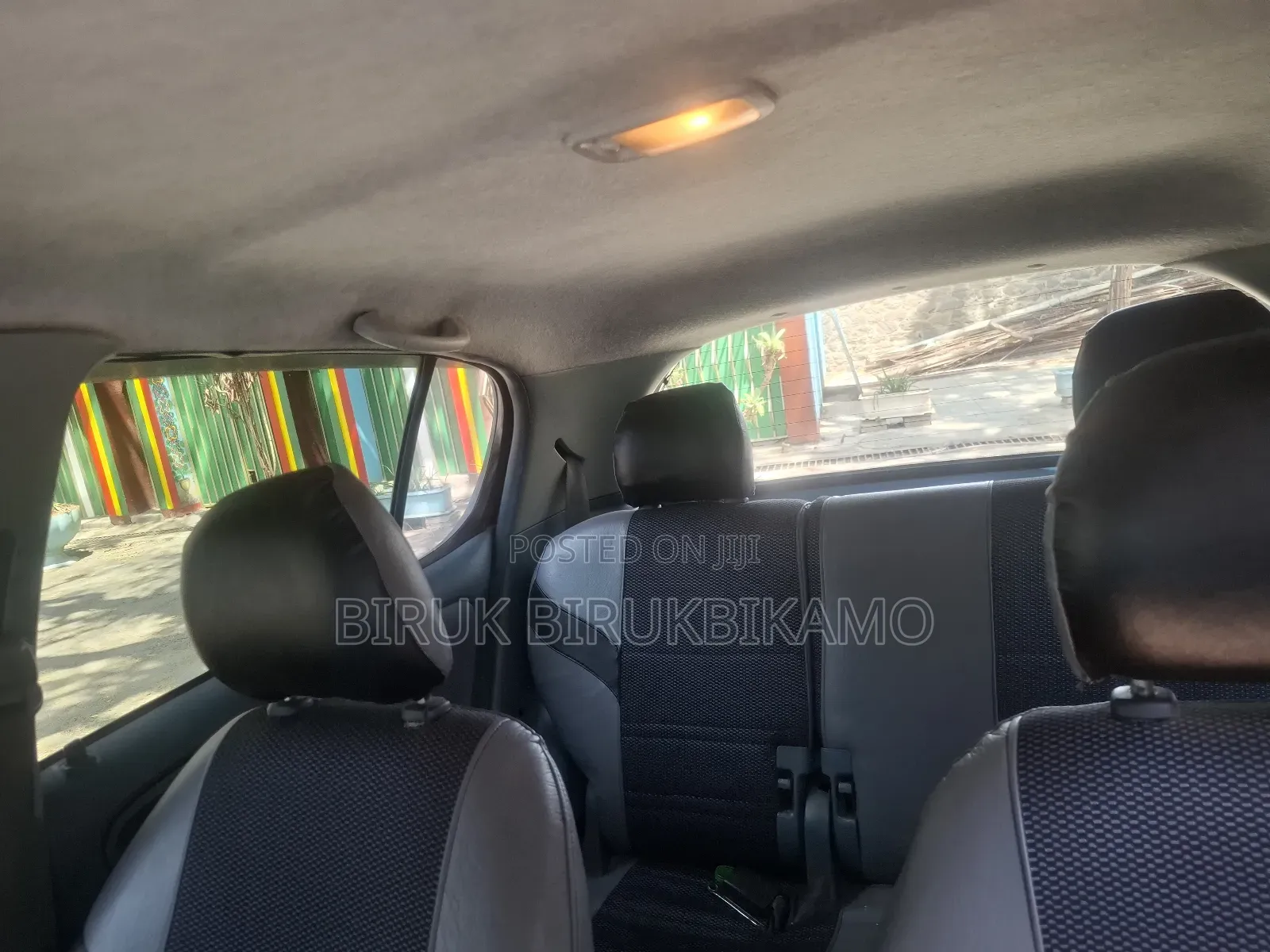 Toyota Vitz 2000 Silver