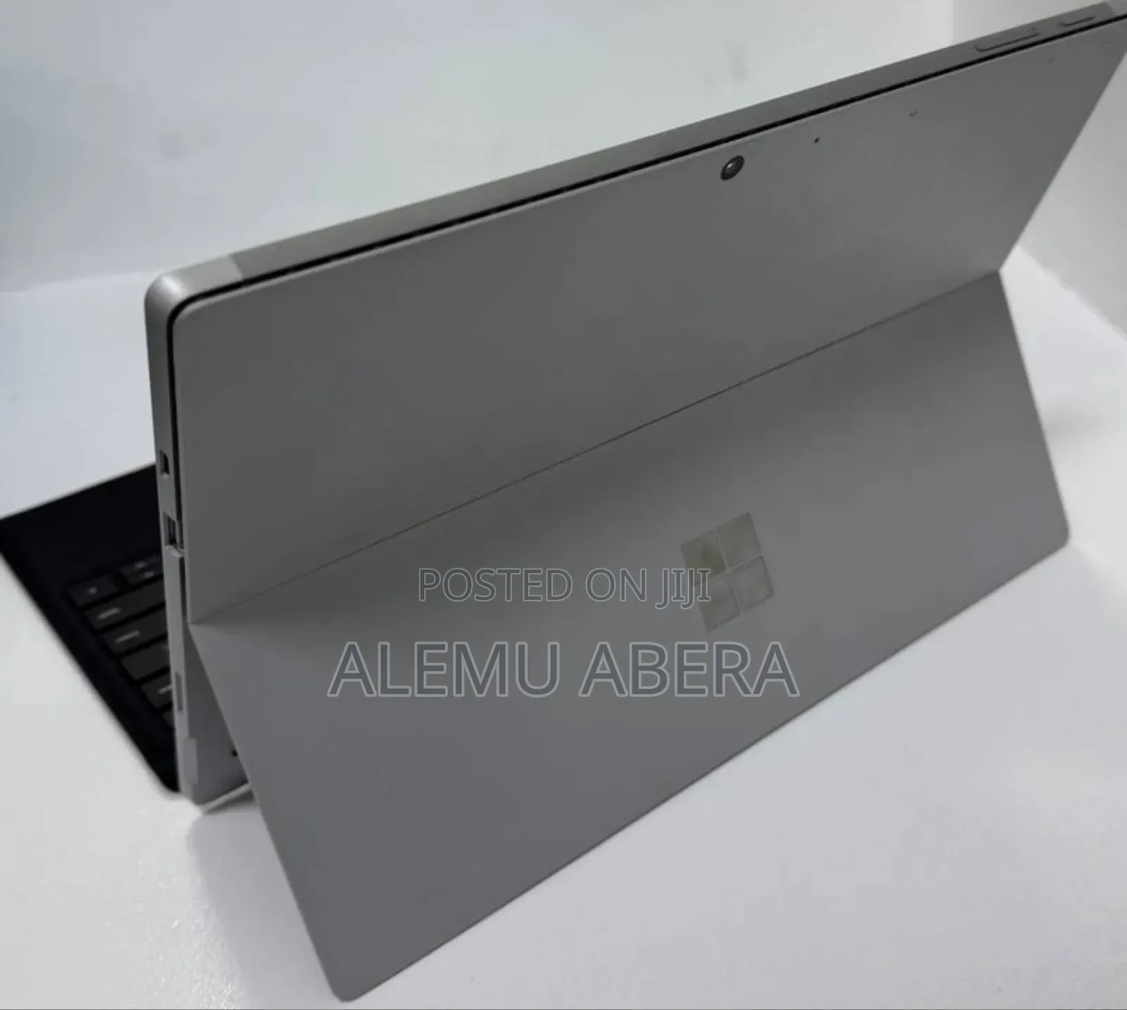 New Laptop Microsoft Surface Pro 7 16GB Intel Core i5 SSD 256GB