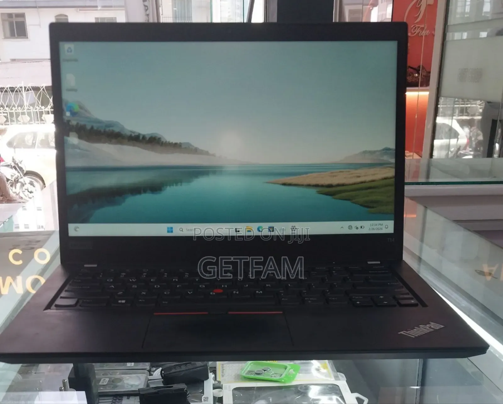 New Laptop Lenovo ThinkPad T14 16GB Intel Core i7 SSD 512GB