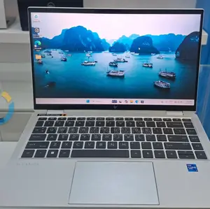 New Laptop HP EliteBook 1040 G8 16GB Intel Core i7 SSD 512GB