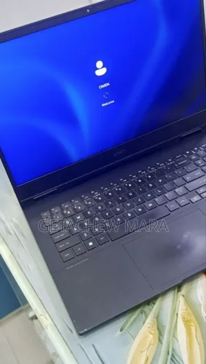New Laptop HP Omen 16 16GB Intel Core i9 SSD 1T